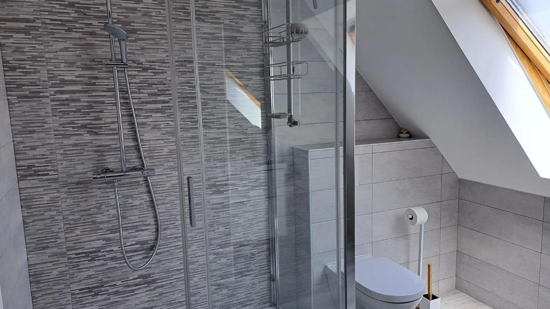 Holiday Home With Whirlpool In Plouarzel 0*,  Γαλλία